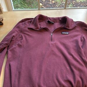 Patagonia pullover purple jacket